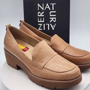 NEW Naturalizer Darry Lug Sole Loafers Toffee Leather Women's Size 12M